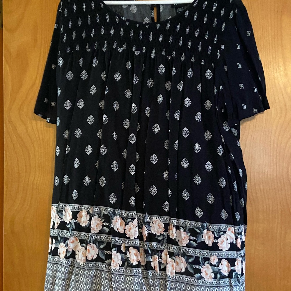 Torrid 3x black and white blouse